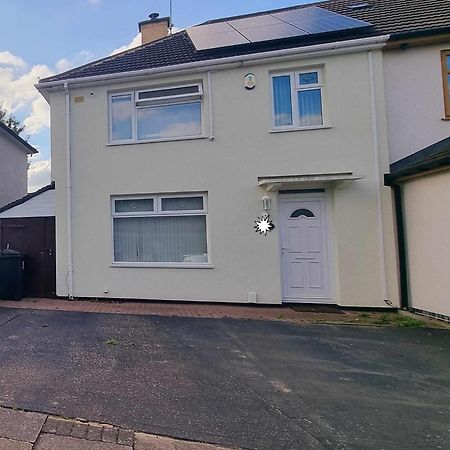 Golden Plush Suites - Beautiful Luxury 3 Bed House In Leicester Bagian luar foto